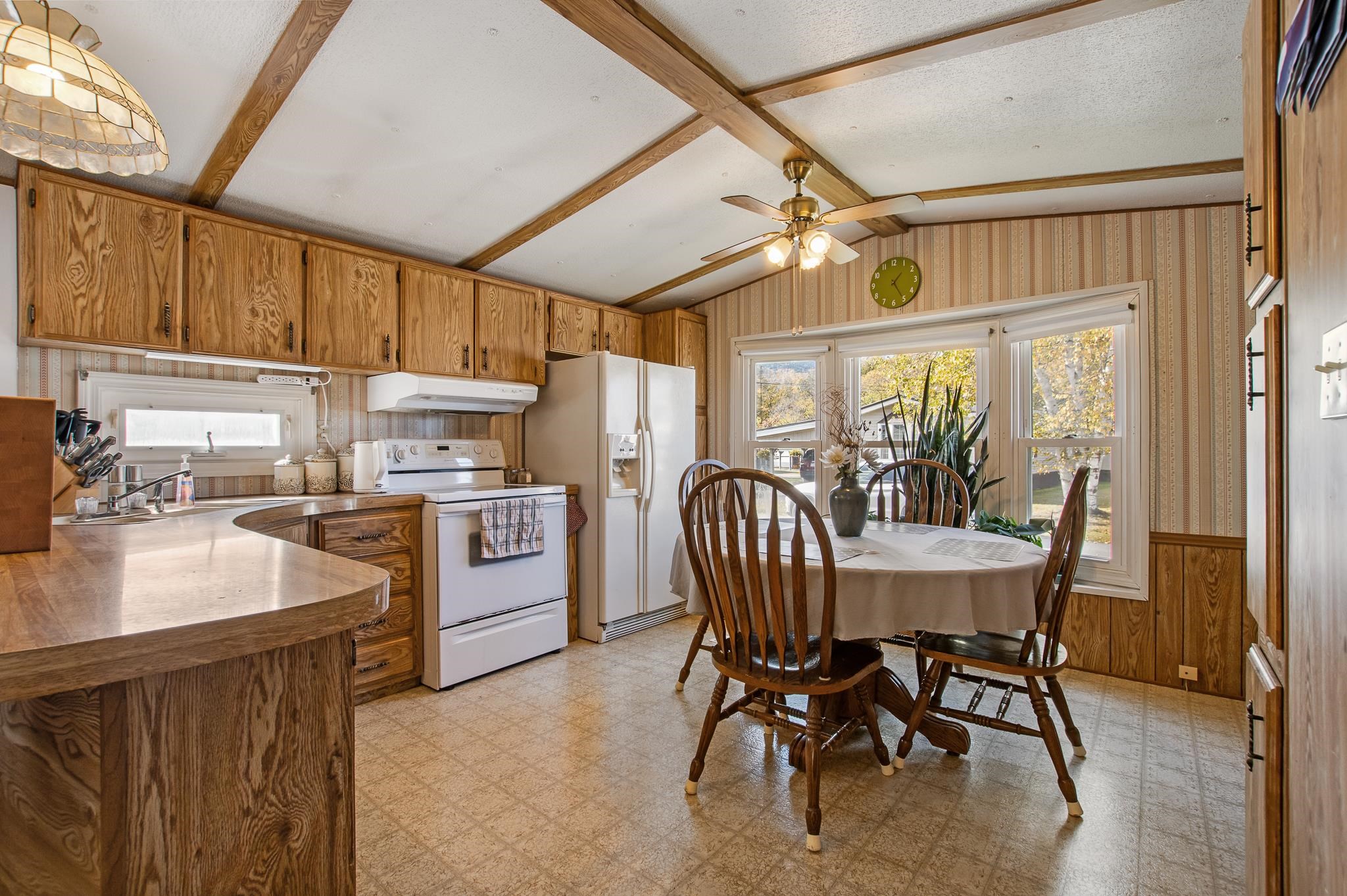 6 Pine Street Colebrook, NH 03576 - Photo 5 of 31