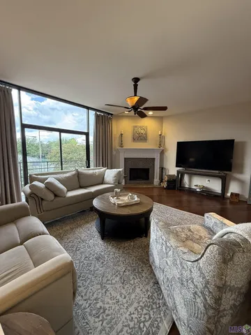 $365,000 | 127 Highway 22, Unit S7, Madisonville, LA 70447