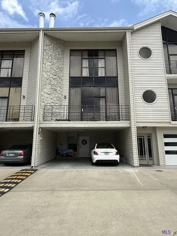 $365,000 | 127 Highway 22, Unit S7, Madisonville, LA 70447