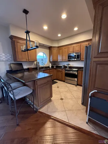 $365,000 | 127 Highway 22, Unit S7, Madisonville, LA 70447