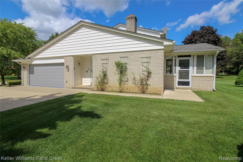 622 Bridgestone Drive Rochester Hills, MI 48309 - Photo 38 of 45