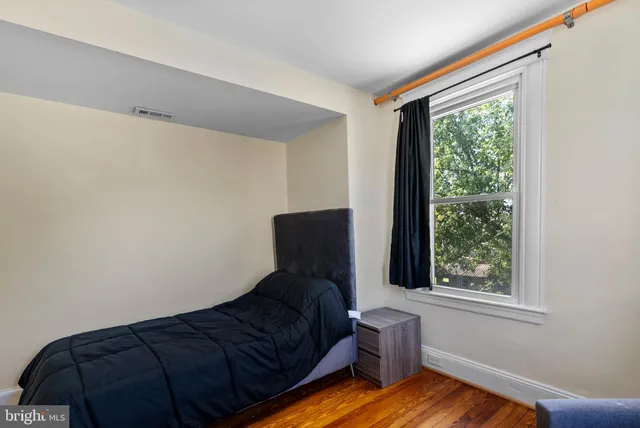 a view of entryway and hall