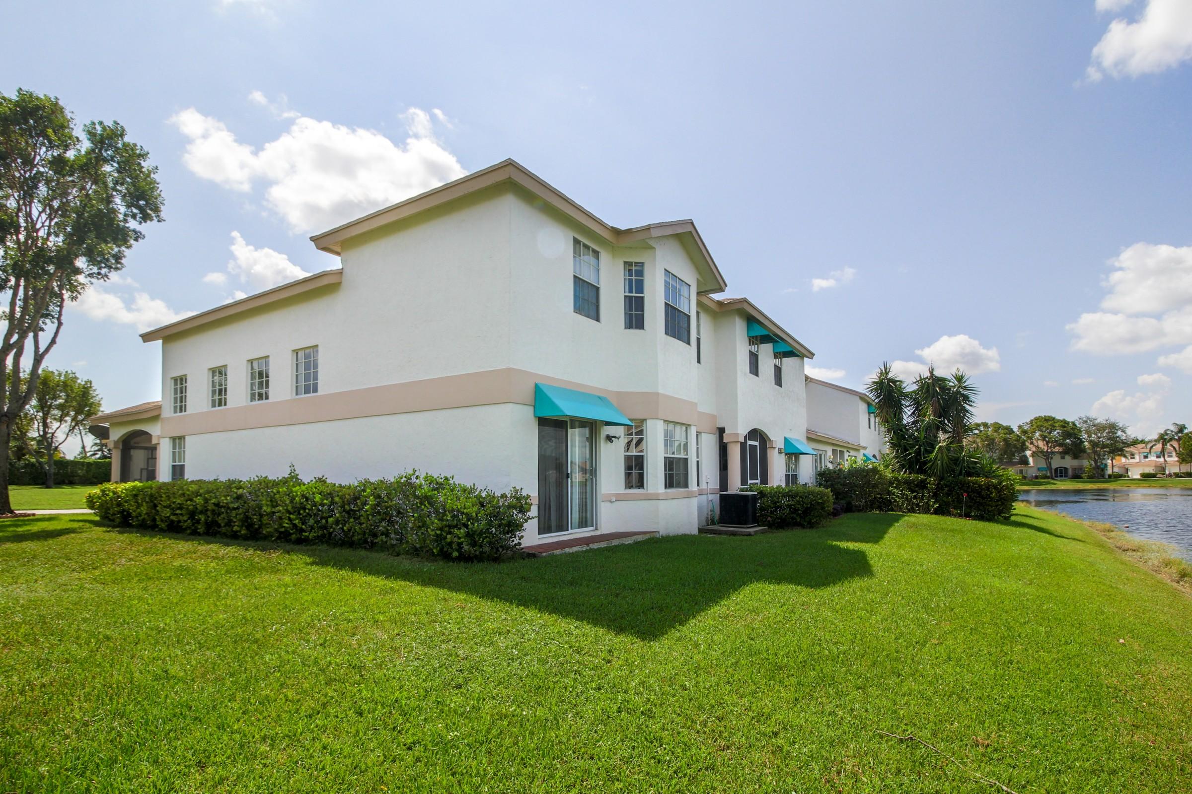 9203 Boca Gardens Circle South, Unit F Boca Raton, FL 33496 - Photo 24 of 25 Back EXT