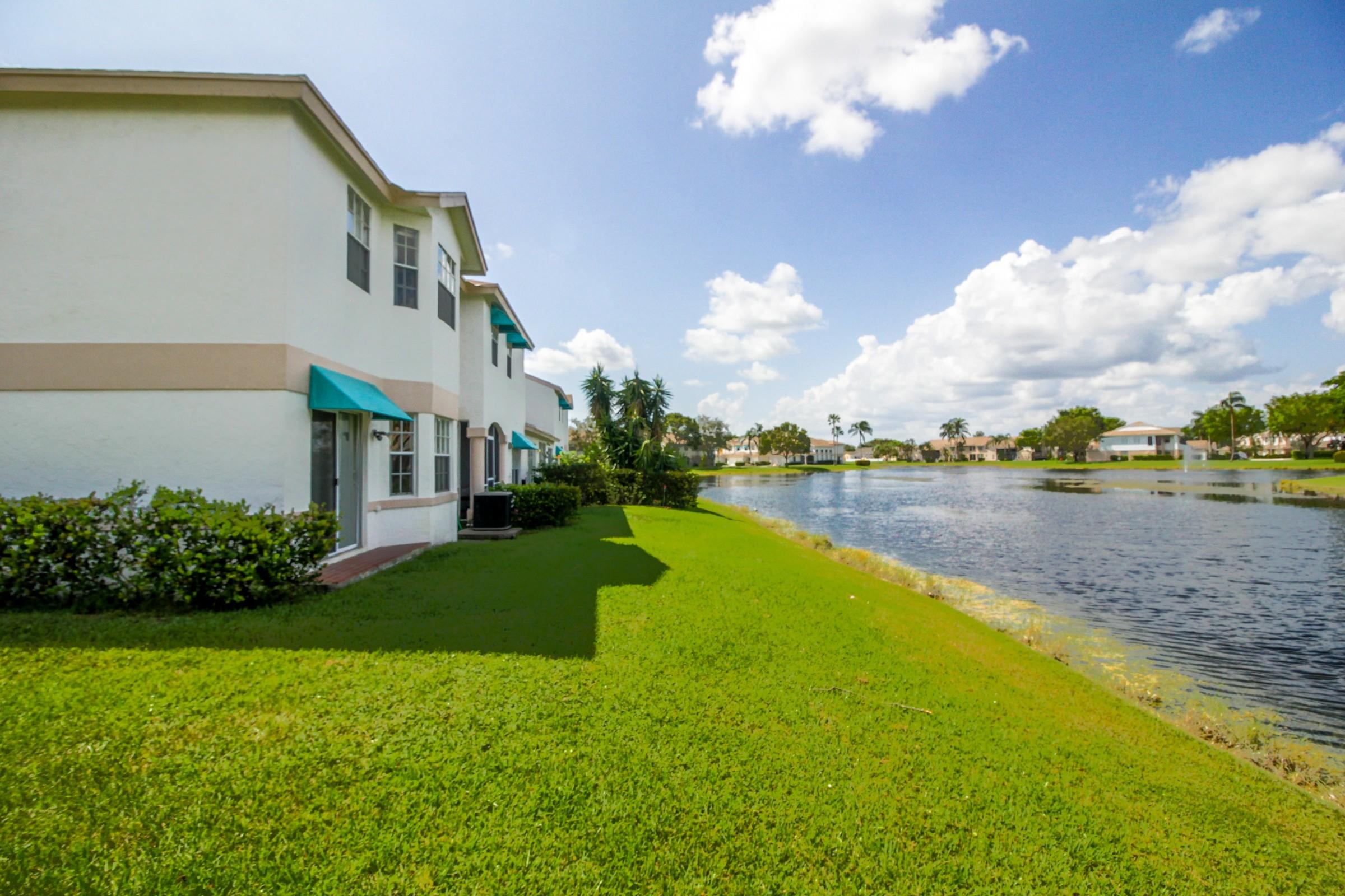 9203 Boca Gardens Circle South, Unit F Boca Raton, FL 33496 - Photo 25 of 25 Side Back EXT