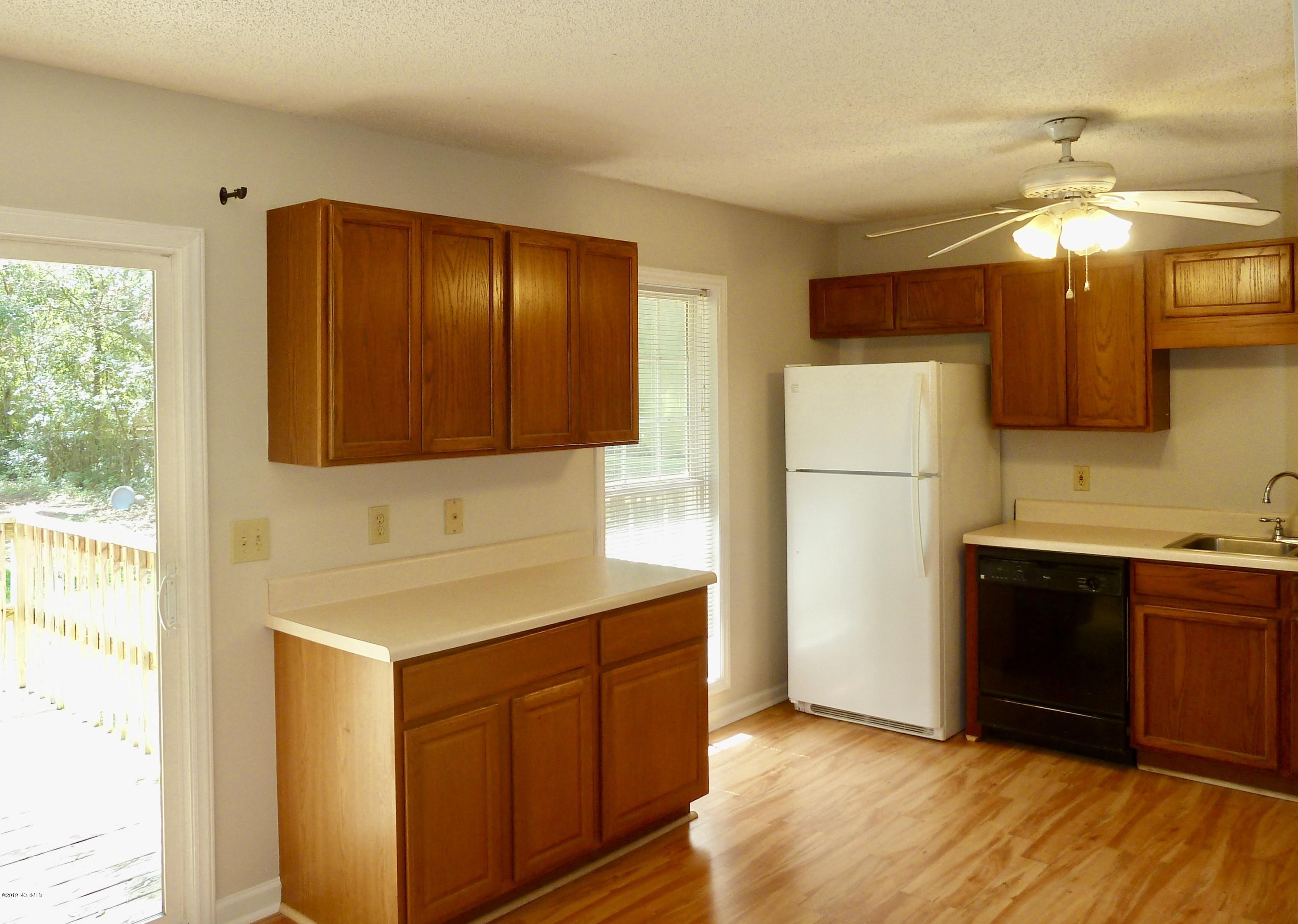 104 Sandybrook Road Wilmington, NC 28411 - Photo 8 of 20 fullsizeoutput_587