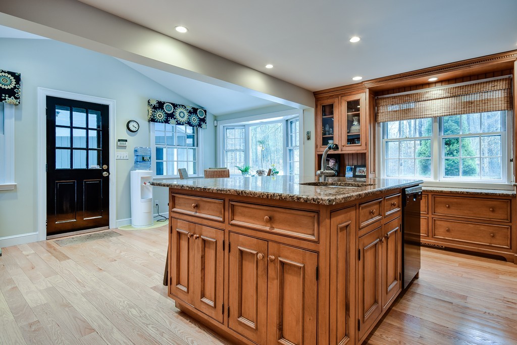 95 Nason Hill Road Sherborn, MA 01770 - Photo 14 of 30 Gallery Image 14