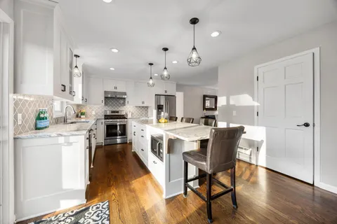 $850,000 | 19790 Near Mountain Boulevard, Excelsior, MN 55331