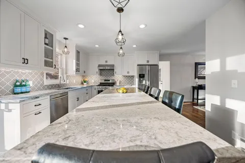 $850,000 | 19790 Near Mountain Boulevard, Excelsior, MN 55331