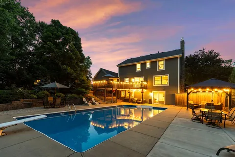 $850,000 | 19790 Near Mountain Boulevard, Excelsior, MN 55331