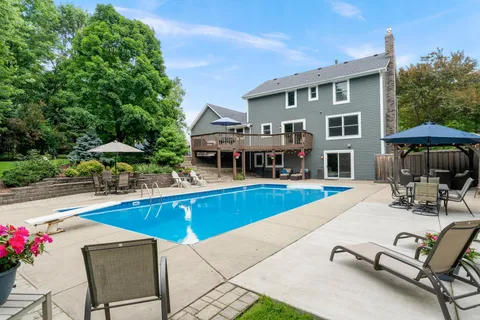 $850,000 | 19790 Near Mountain Boulevard, Excelsior, MN 55331