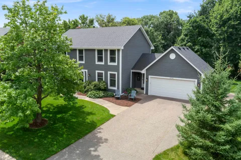 $850,000 | 19790 Near Mountain Boulevard, Excelsior, MN 55331