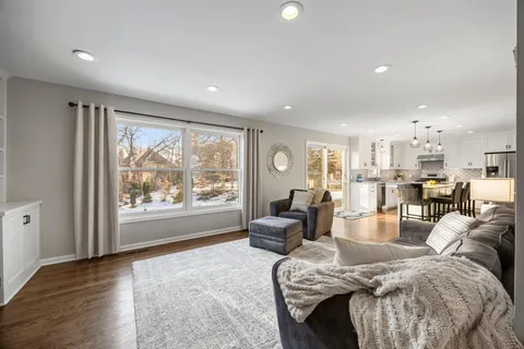 $850,000 | 19790 Near Mountain Boulevard, Excelsior, MN 55331
