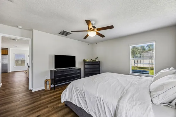 $338,500 | 65073 Mossy Creek Lane, Yulee, FL 32097