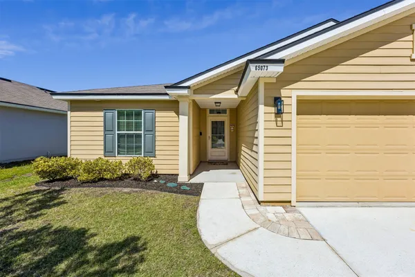 $338,500 | 65073 Mossy Creek Lane, Yulee, FL 32097