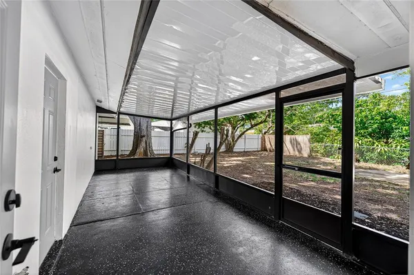 $3,995 | 2141 Indian Avenue South, Belleair Bluffs, FL 33770