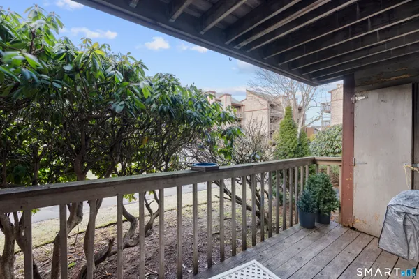 $144,500 | 130 Coe Avenue, Unit 14, East Haven, CT 06512