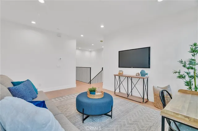 $2,499,000 | 3202 Green Lane, Redondo Beach, CA 90278