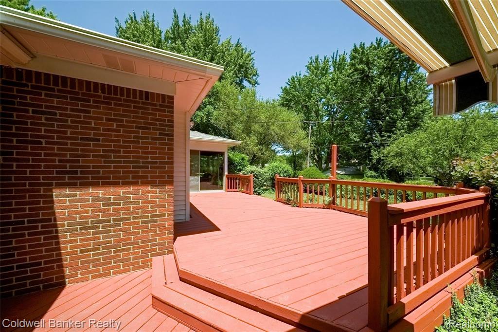 28390 Farmington Road Farmington Hills, MI 48334 - Photo 24 of 37