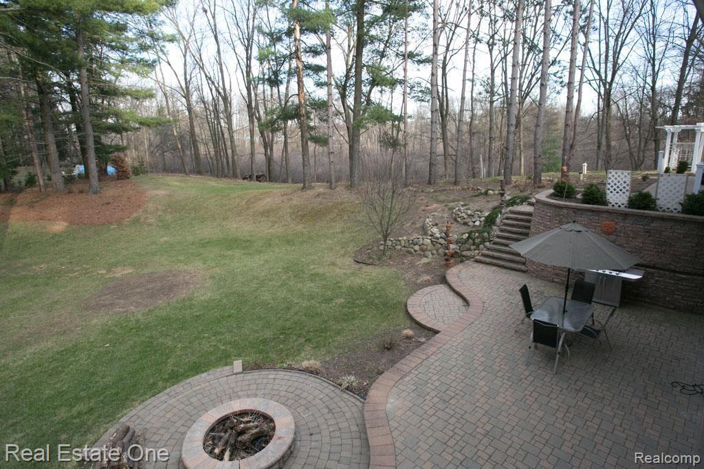 8641 Chambers Road Pinckney, MI 48169 - Photo 49 of 59 4Y0A9122.jpg