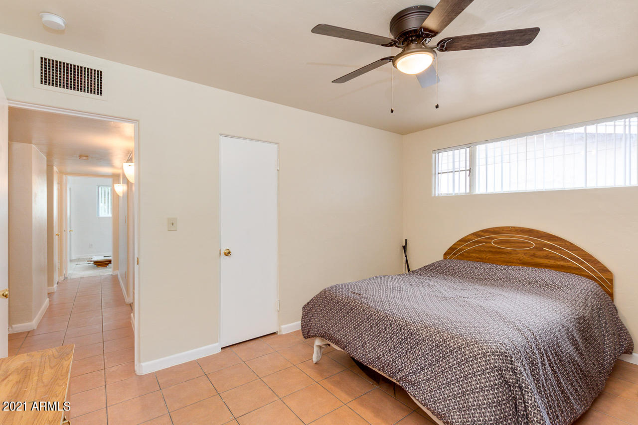 1916 East Granada Road Phoenix, AZ 85006 - Photo 15 of 26 15-Granada