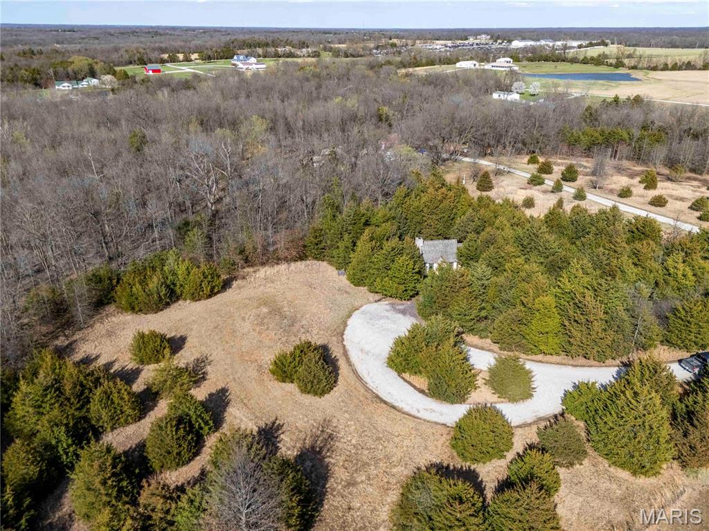 25005 Double B Trail Perry, MO 63462 - Photo 25 of 35