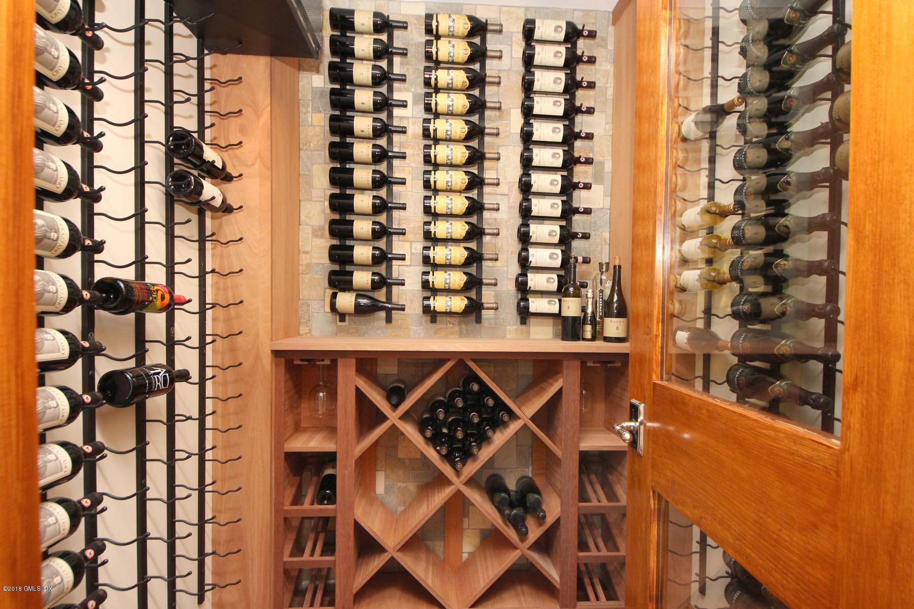 55 Cutler Road, Unit MAIN HOUSE Greenwich, CT 06831 - Photo 6 of 18