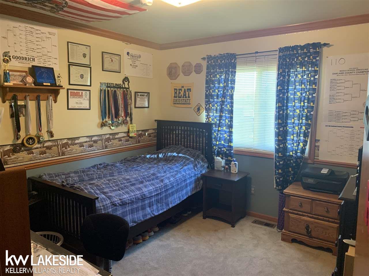 1567 Mack Road Leonard, MI 48367 - Photo 18 of 39 50024144-17.JPG