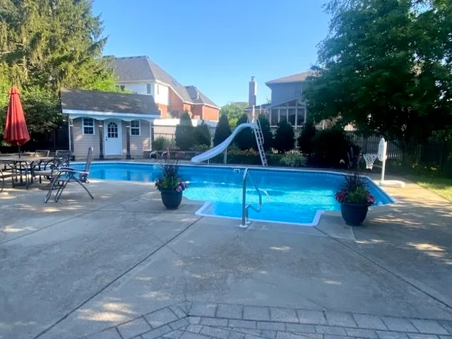 $745,000 | 11008 Laurel Hill Drive, Orland Park, IL 60467