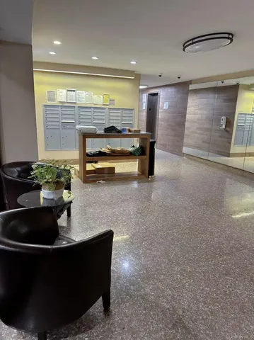 $369,000 | 18-40 211th Street, Unit 5A | Bay Terrace