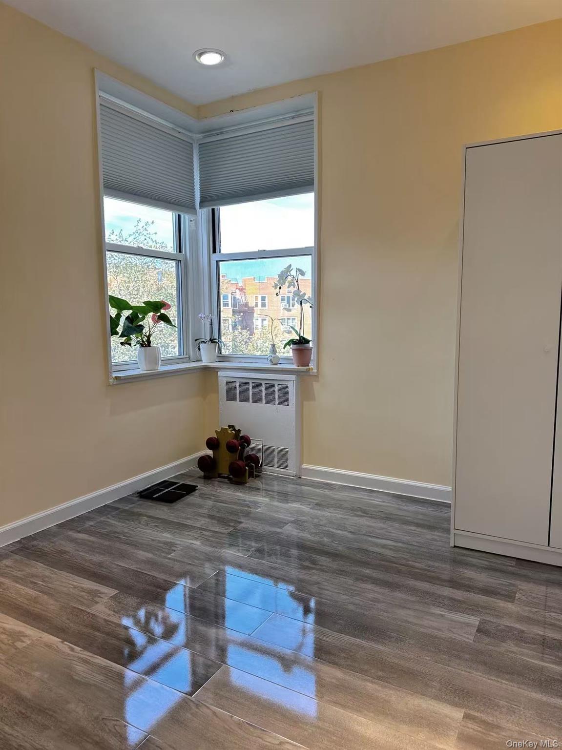 18-40 211th Street, Unit 5A Queens, NY 11360 - Photo 6 of 21