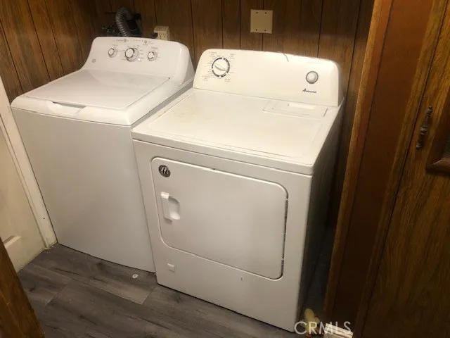 16600 Downey, Unit 115 Paramount, CA 90723 - Photo 11 of 15 a utility room with dryer and washer