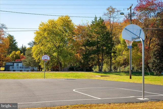 $30,000 | Lot 385-957 North Lakeshore Drive, Louisa, VA 23093