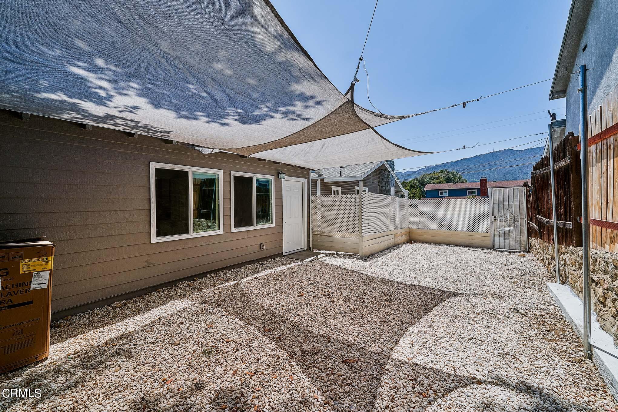 3623 A 3rd Avenue Glendale, CA 91214 - Photo 17 of 20 a backyard of a house