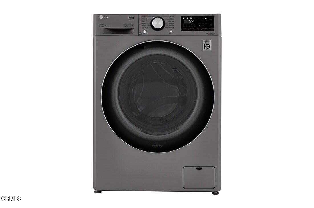 3623 A 3rd Avenue Glendale, CA 91214 - Photo 3 of 20 a utility room with dryer and washer