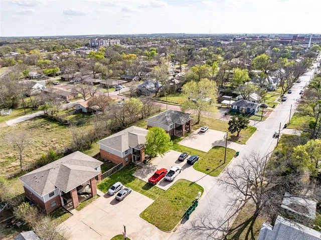 $685,000 | 852 West Vanderbilt Street, Stephenville, TX 76401