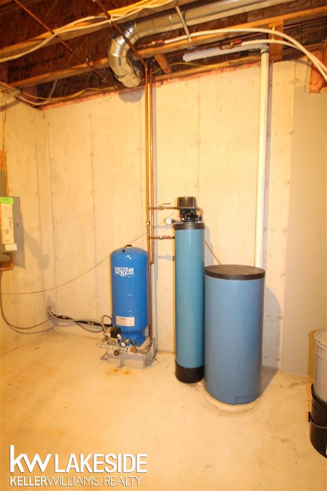 4964 Lippincott Road Lapeer, MI 48446 - Photo 46 of 46 50066985-45.JPG
