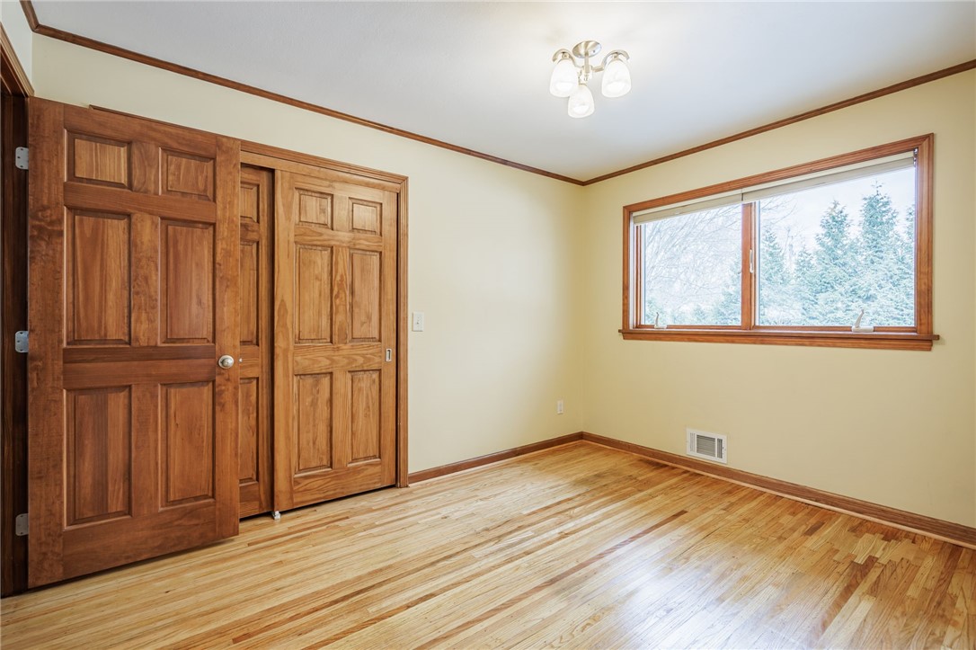 108 Bradford Road Henrietta, NY 14534 - Photo 19 of 44