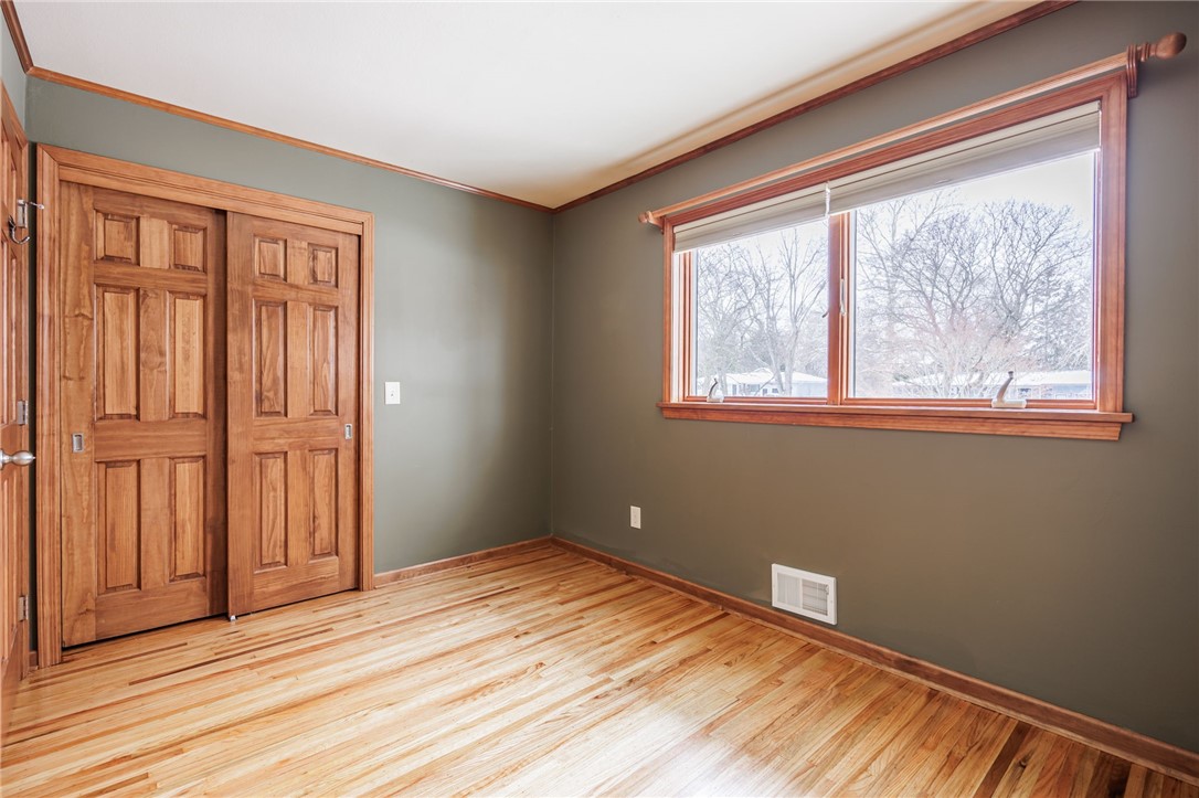 108 Bradford Road Henrietta, NY 14534 - Photo 21 of 44