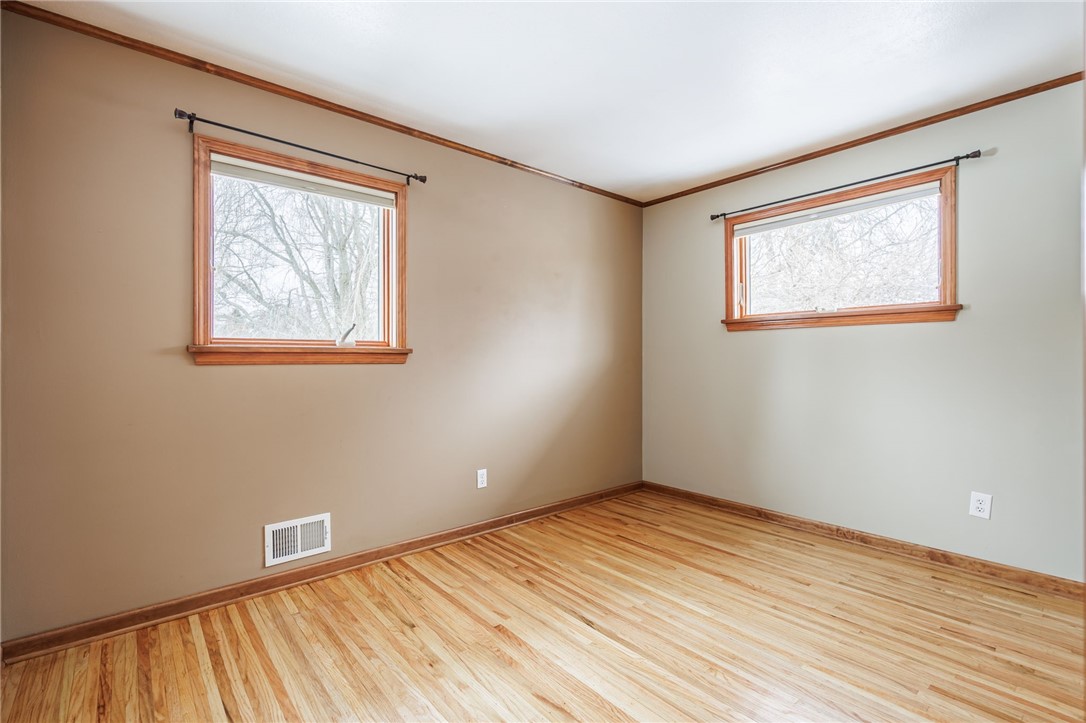 108 Bradford Road Henrietta, NY 14534 - Photo 24 of 44