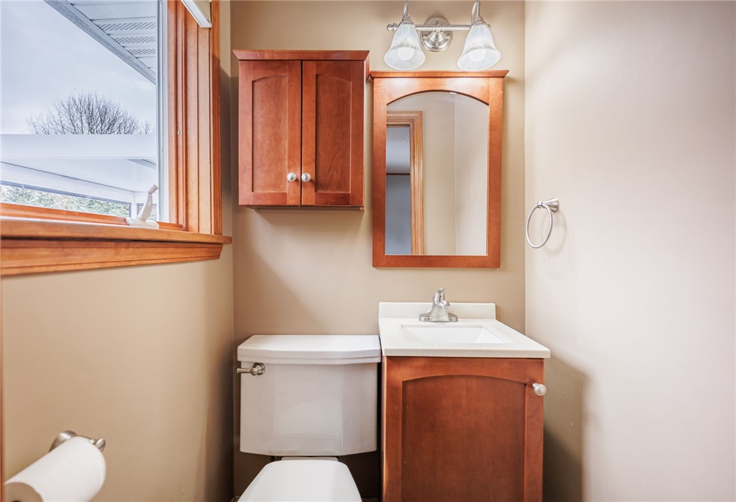 108 Bradford Road Henrietta, NY 14534 - Photo 28 of 44