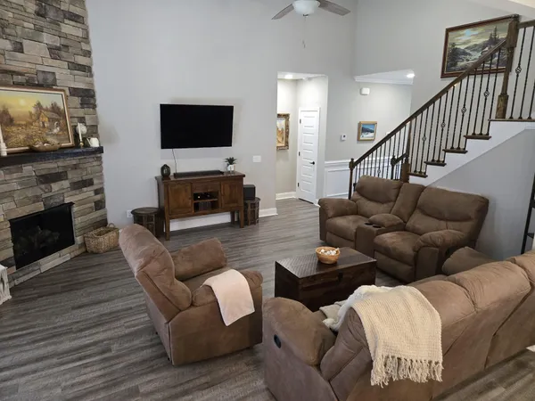 $499,000 | 1082 Wittys Way, Clarksville, TN 37043