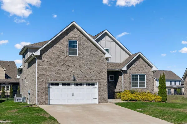 $499,000 | 1082 Wittys Way, Clarksville, TN 37043