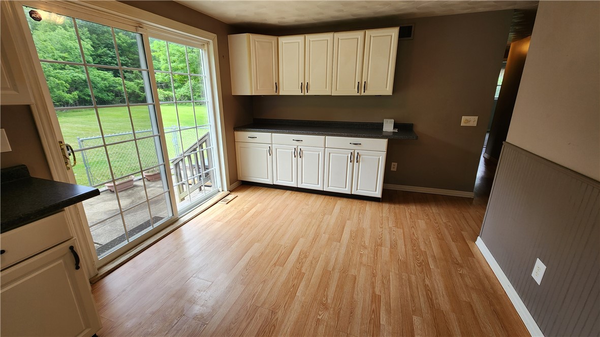7383 Lakeside Road Ontario, NY 14519 - Photo 16 of 50