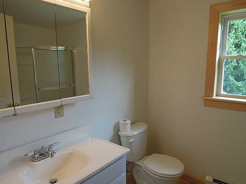 197 West Presque Isle Road Caribou, ME 04736 - Photo 25 of 34 Bathroom.