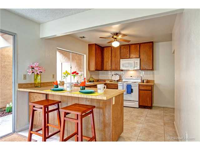 288 Countryhaven Road Encinitas, CA 92024 - Photo 7 of 24