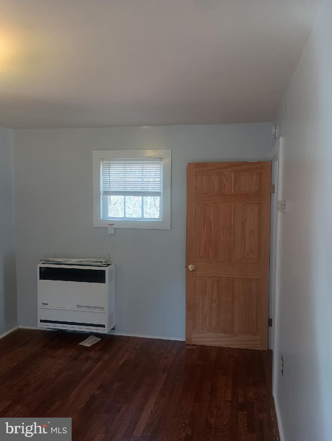 138 Jute Road Millville, NJ 08332 - Photo 7 of 12 an empty room with closet