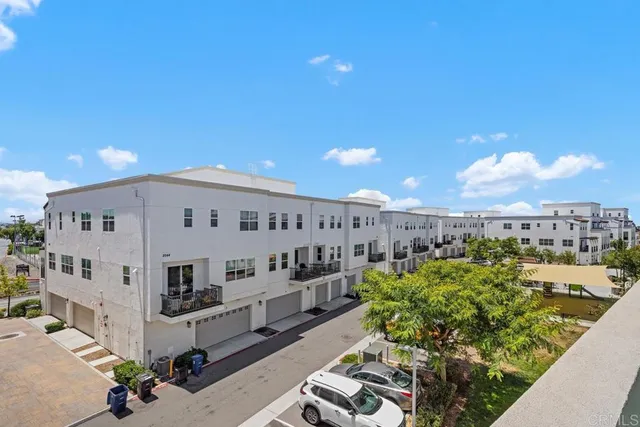 $799,000 | 2040 Mindoro Lane, Unit 4, Chula Vista, CA 91915