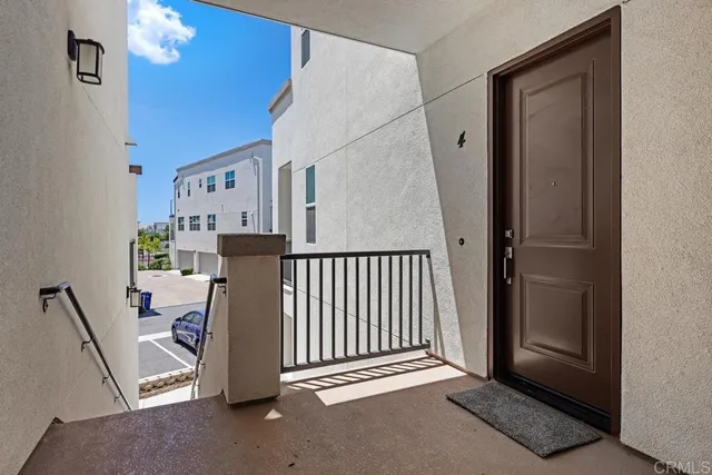 $799,000 | 2040 Mindoro Lane, Unit 4, Chula Vista, CA 91915