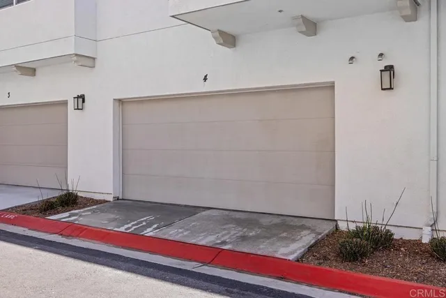 $799,000 | 2040 Mindoro Lane, Unit 4, Chula Vista, CA 91915