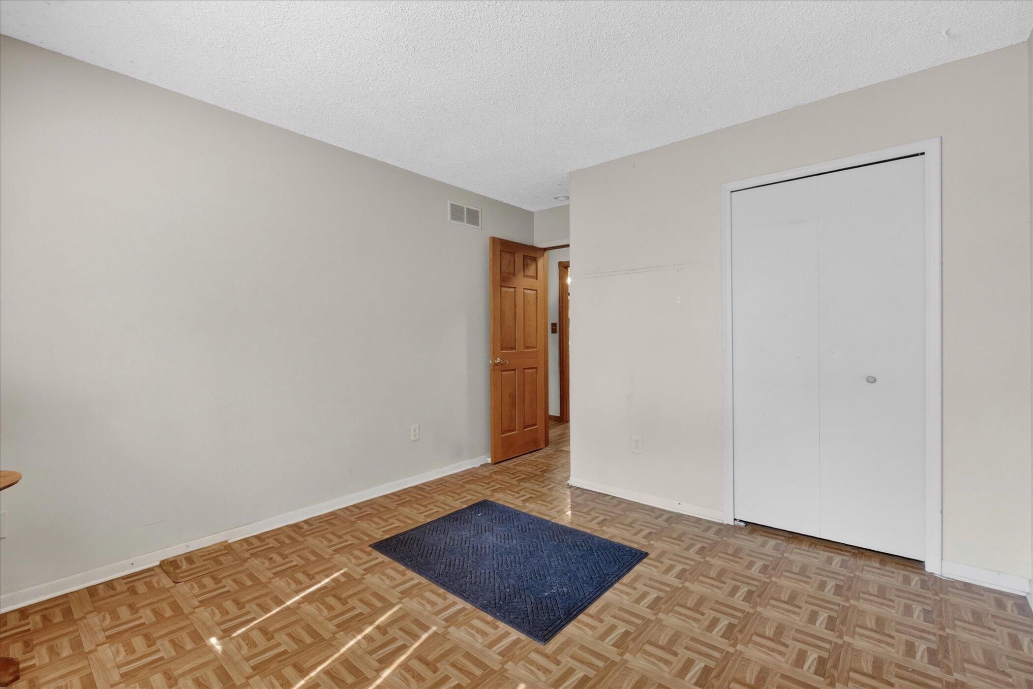 2717 Fishbeck Road Howell, MI 48843 - Photo 40 of 71 40-2717-Fishbeck-Rd-Howell-WindowStill